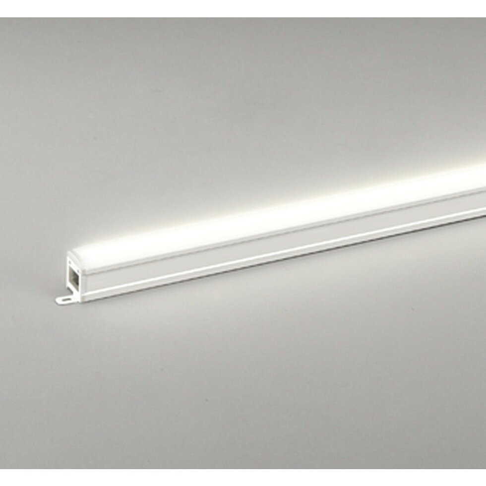 品番：OL291244R 間接照明 数量限定在庫あり 高演出LED　電球色 ●LED ●アルミ（オフホワイト色） ●ポリカーボネート（乳白） ●巾36　長900　高40　0.7kg ●取付部含む長さ：940 ■光源寿命40000時間 ■壁面・天井面・床面取付兼用 ■連続調光100-1％・位相制御 ■調光器別売 ■16VA(100V)