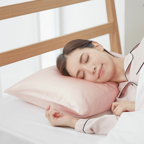 セルヴァン　シルク100%枕カバー　夏は涼しく　冬は暖かく　メール便送料無料