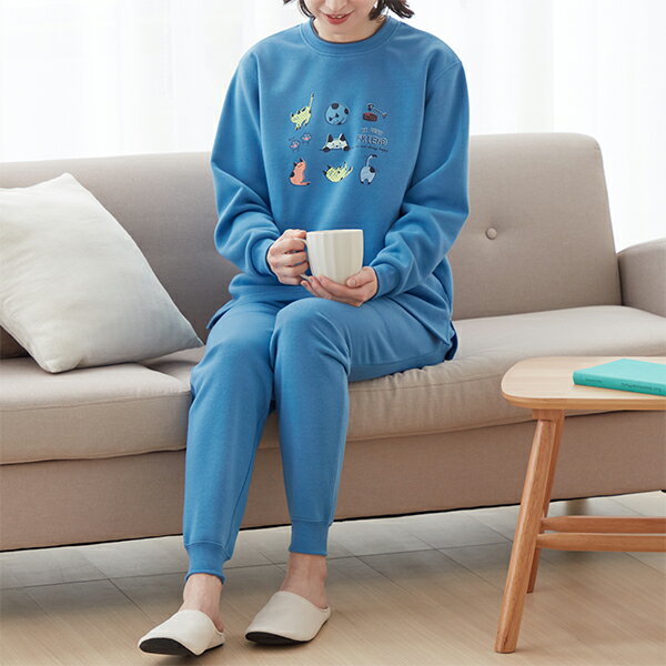 Rakuten - ネコ柄がかわいい　プリント裏起毛ふんわりパジャマ　セルヴァン　3Lまであります♪