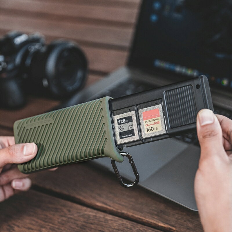 PGYTECH (ピージーワイテック) クリエイトメイト 高速カードリーダー内蔵ケース CFexpress Type B/SD(モスグリーン) / P-GM-169