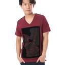 【アウトレット】ゲス GUESS S/S FLORAL V-NECK TEE (TAWNY PORT)