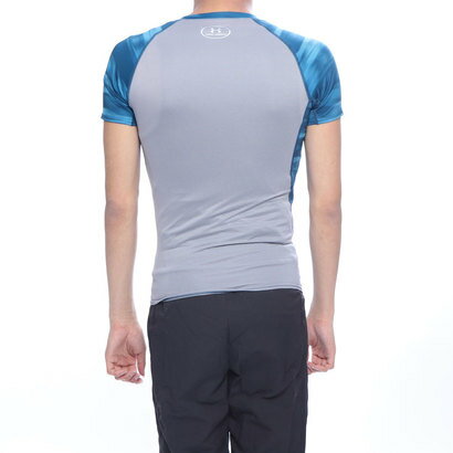 アンダーアーマー UNDER ARMOUR メンズ サッカー/フットサル ノースリーブインナーシャツ UA HEATGEAR ARMOUR SS V-Neck 1331453セール サッカー 用品 セール