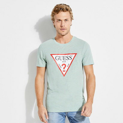 【アウトレット】ゲス GUESS MYER TRIANGLE LOGO TEE （LIGHT CLOUDY GREEN MULTI）