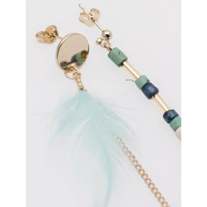 【Kahiko】アシンメトリーフェザーピアス グリーン