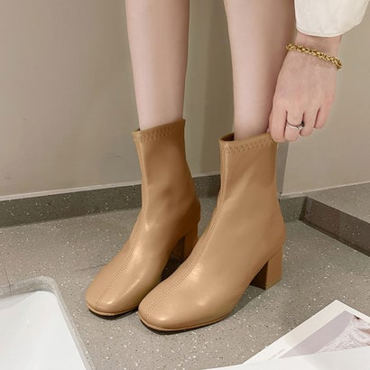 ミニミニストア miniministore ショートブーツ スクエアトゥ 秋冬 （ベージュ）のサムネイル