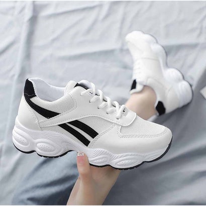 アンドカワイイ And Kawaii スニーカー 厚底 レースアップ 美脚 ピンク 黒 女性用 靴 人気 韓国 ファッション （ブラック）のサムネイル