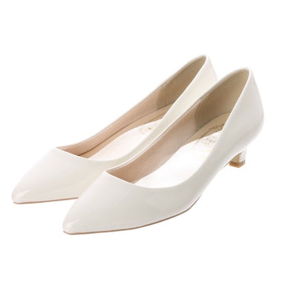 Simple Style 【Import】ミドルヒール エナメルポインテッドトゥパンプス （アイボリー）