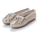 ◇ミネトンカ MINNETONKA KILTY Suede Moccasin Shoes 。お馴染み ミネトンカ モカシンシューズより、定番 KILTY の登場。ミネトンカ ならではのパッド入りクッションインソールは、ふかふかの履き心地をお...