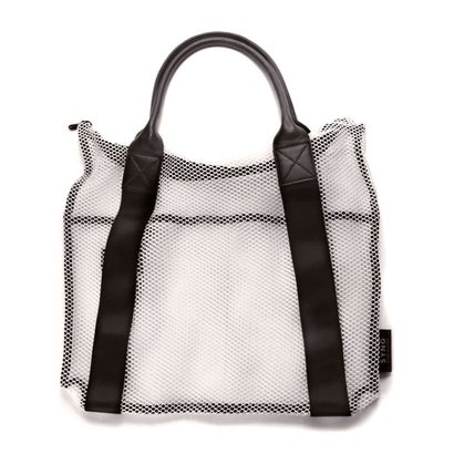 VO SYNG SQUARE TOTE (NYLON MESH) L iO[j