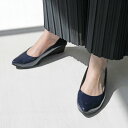 リーカ RiiiKa ポインテッドトゥレインウェッジパンプス (navy)
