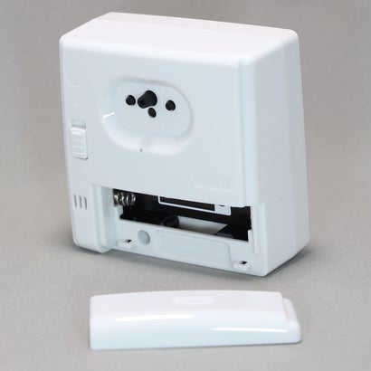 電波受信機能付きの目覚まし時計 / TQ-750J-7JF【返品不可商品】 (ホワイト) [2]