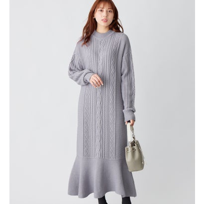 ケーブル柄マーメイドニットワンピース