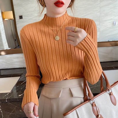 メゾンドラティール maison de LATIR シンプルハイネックニット （オレンジ）