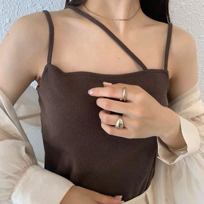 ジュノア JUNOAH 【取り外し可】カップ付き変形キャミ (ダークブラウン)