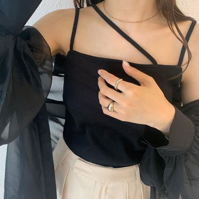 ジュノア JUNOAH 【取り外し可】カップ付き変形キャミ （ブラック）のサムネイル