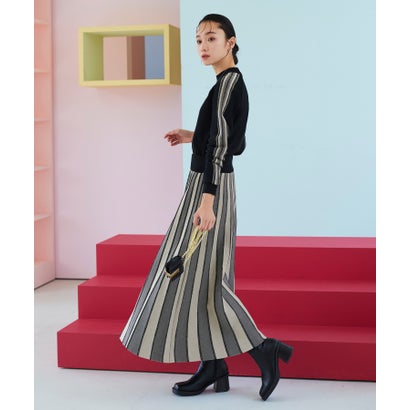 ルイルエブティック RUIRUE BOUTIQUE シャイニーラインニットワンピース （モノトーン）のサムネイル