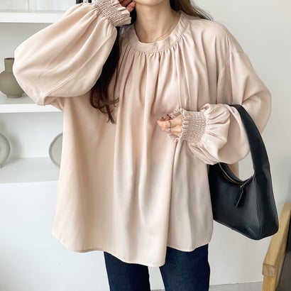 ジーラ GeeRA ハイネックギャザーバルーンスリーブブラウス （アイボリー）