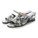 アカクラ AKAKURA ビジューミュールサンダル (WH/C)