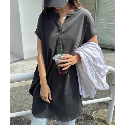 アンドミー andme コットン天竺 スキッパー チュニック トップス (チャコールグレー) アンドミー andme コットン天竺 スキッパー チュニック トップス (チャコールグレー)