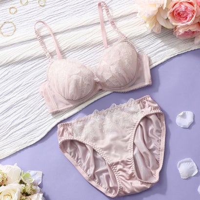 パリーゼ Palissee 【EFカップ】シアーレースフラワー 3/4カップブラ＆ショーツ 【返品不可商品】 （ピンク）