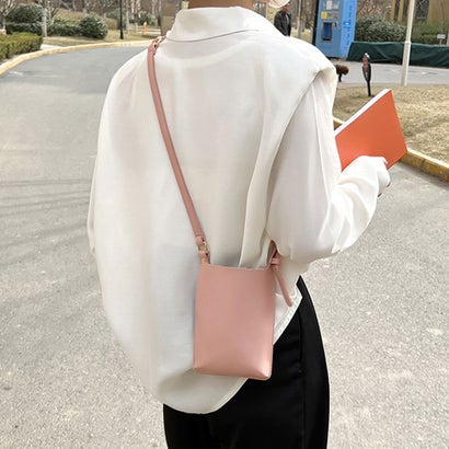アミュレット Amulet シンプルミニショルダーバッグ レディース 鞄 斜めがけ 韓国ファッション 10代 20代 30代 カジュアル スマホバッグ ミニバッグ お財布バッグ （ピンク）