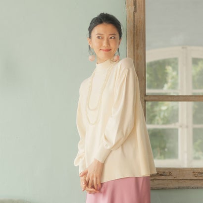 ロイヤル パーティー レーベル ROYAL PARTY LABEL ボリューム袖ニット （オフ）