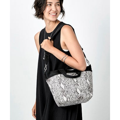 トートバッグ レスポートサック LeSportsac BUCKET TOTE （クラシックパイソンアイボリー）