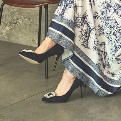 セヴン トゥエルヴ サーティ SEVEN TWELVE THIRTY スティレットヒールビジューバックルパンプス （ネイビーコンビ）