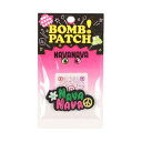 NAVANAVA NAVAWA-01-13 ／ ナバナバ BOMB！ PATCH NAVAWA-01-13 オリジナルバルクロワッペン日本初上陸！！ おしゃれ大国、韓国発のジュニア向けストリートファッションブランド、ナバナバよりウェアをカスタムして楽しめるベルクロワッペンが登場！全13デザイン！！ストリートステッカーカルチャーをモチーフにカスタムして遊べる『Stick to It』なリジナルベルクロワッペン。NAVANAVAオリジナルのウェアやキャップに貼り付けて楽しくカスタマイズできる。取り外しも簡単！種類も豊富で集める楽しみも！みんなとは違う個性的でお気に入りのアイテムを楽しもう！ステッカーボムやグラフィティアートは欠かせないストリートカルチャーのひとつ！個性を主張するメッセージ性の強いステッカーや、グラフィティアーティストがクルーの名前を描いたタグを街中のそこかしこへ、「ボミング」することから発想を膨らませ、おしゃれすることやみんなと違う個性を育ててほしいと思い、SNS世代の子供たちにワッペンで自己主張を楽しむウェアを提案。【品番】NAVAWA-01-13【カラー】01：スクエアー02：EYS-PK03：EYS-GR04：スクエアー-CL05：チェッカー06：スタイル07：アース08：BK09：フラワー10：スマイル11：レインボー12：ボード-PK13：ボード-GR【サイズ】約W3.5-5cm【素材】ポリエステル裏面マジックテープでベルクロ部分に装着できます。【生産国】中国【ブランド】NAVANAVA／ナバナバ韓国語の「ナバナバ」とは日本語で「見て見て」という意味です。「私を見て！」「見て！かわいいでしょ？」「見て！かっこいいでしょ？」と子供たちの自尊心を育ててあげられるように立ち上げられた韓国発のブランドです。Simple & Stylishをコンセプトとし、モノトーンをブランドカラーに使用しながらストリート文化やスポーツ要素をやわらかく取り入れたテイストになっています。NAVANAVAは東大門「興仁市場」がルーツとなっており、2005年には東大門商店街で店舗をオープン。様々なブランドを取り扱っていた店主が、「最高のファッションは最高の生地から始まる」とNAVANAVAを自身のブランドとしてダイレクトにデザイン・生産を行うようになったところから2022年にジュニアブランドとしてスタートしています。別カラーはこちら！ イエロー((10)スマイル)　ブルー((07)アース)　ブラック((08)BK)　ピンク((12)ボード-PK)　マルチカラー((11)レインボー)　ホワイト((06)スタイル)　ブラック((05)チェッカー)　ブラック((04)スクエアー-CL)　グリーン((03)EYS-GR)　ピンク((02)EYS-PK)　ホワイト((01)スクエア)　グリーン((13)ボード-GR)