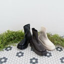 ファビーファビー FABBY FABBY. ストレッチウェッジボリュームブーツ (オフホワイト)