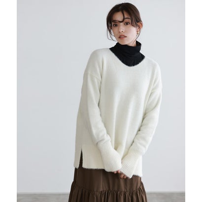 選べるネックサムホールシャギーニット （オフホワイト）