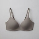 【KIREILABO/キレイラボ】Fitte（フィッテ）COMFY MAKE BRA（コンフィメイクブラ）オーガニックコットンミックスの、優しいブラ。アジャスター付き肩紐は接着仕様を採用。素材もカップ部と同じオーガニックコットン混のため肌にやさしくフィットします。また、着用圧も低く肌への負担も軽減します。軽量メッシュフレームと一体型モールドカップ採用によりバストが脇に流れにくい設計。バストをきれいに魅せたい人にもおススメです。-----デザイン＆素材ポイント-----・脇に流れるバストをしっかりキープ・軽量メッシュフレーム内臓・肌に当たる生地はすべてオーガニックコットン混・洗濯タグなし・ひびきにくい・ホックの数：3列2段・ストラップ取り外し：不可・ストラップ調整：可・パッド入れ：無【サイズ】M：バスト（cm）79〜87｜アンダーバスト（cm）70〜75｜参考カップサイズA70・A75 ・B70・C70L：バスト（cm）86〜94｜アンダーバスト（cm）75〜80｜参考カップサイズA80・B75・B80・C75LL：バスト（cm）93〜101｜アンダーバスト（cm）80〜85｜参考カップサイズB85・C80・C85M : 【胸囲】70cmL : 【胸囲】80cm別カラーはこちら！ ブラック　オレンジ(スモークオレンジ)　ホワイト(ホワイトベージュ)　ピンク(マルシェピンク)　ブルー(リュエルブルー)