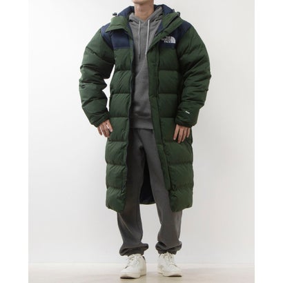 ◇身長174cm C85 W80 H90/モデル着用サイズSTHE NORTH FACE M NUPTSE PARKA ／ ノースフェイス メンズ ヌプシ ロングパーカー アメリカ限定モデル アメリカ限定！1996年に発売されたモデルの復刻、珍しいヌプシのロングパーカーシルエット。オリジナルのリップストップファブリックを使用、フードを備えており、寒さから体を守り、丈が長いロングコートモデルなので下半身まで、暖かくドライに保ちます。【仕様】●シルエットはスタンダードフィット。●1996年のNuptseジャケットの象徴的なラインからインスピレーションを受けデザインされたロングパーカーモデルです。●DWR加工を施したオリジナルの光沢のあるリップストップ生地を使用。●極寒でも安心なフード付き。●中綿：100％　700フィルグースダウン（袖に700の刺繍ロゴ入り）　Control UnionによるResponsible Down Standard（RDS）の認定商品です。【品番】NF0A832J【カラー】(OAS)サミットネイビー(JK3)ブラック【サイズ】USサイズSML※USサイズはアジアサイズよりワンサイズ大きいのでご注文の際はご注意ください。【ブランド】THE NORTH FACE／ザ・ノースフェイス1968年アメリカ、カリフォルニア州でダグ・トンプキンスにより創業されたアウトドアブランド。真の機能性の追求と自然との共存を目指して、すべての製品を開発している。山岳で登山が難しい北壁のことを指すノース・フェイスがブランド名の由来。アウトドアウェアにファッション性を取り入れたジャケットやデイパックが人気アイテム。※撮影は室内の照明下でストロボを使って行っております。　撮影時の光の加減・お使いのモニターによって色味に若干異なる場合がございますので予めご了承ください。※こちらはロコンド又はロコンドの審査をクリアしたショップが正規ルートで買い付けた並行輸入品となります。メーカーの国内保証は受けられませんので予め御了承下さい。またメーカー正規価格とは異なる場合もございます。輸入や検品ルートの都合上、商品によっては箱に痛みがある場合や検品中の若干のシワや傷、商品によってはセキュリティラベルを切り取っている場合などがございますが、当社が責任をもって正規品確認をした商品ですので、安心してお買い求め下さい。S(USサイズ)/S : 【重さ】1,440g / 【着丈】115cm / 【胸囲】116cm / 【袖丈】82cmM(USサイズ)/M : 【着丈】116cm / 【胸囲】124cm / 【袖丈】83cmL(USサイズ)/L : 【着丈】117cm / 【胸囲】132cm / 【袖丈】85cm別カラーはこちら！ ブラック((JK3)ブラック)　ブラック((OVW)ブラックネイチャーTP)