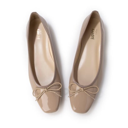 ジュペリー jupery 《つま先 楽パンプス》レインスクエアトゥローヒールパンプス neo （オークエナメル）