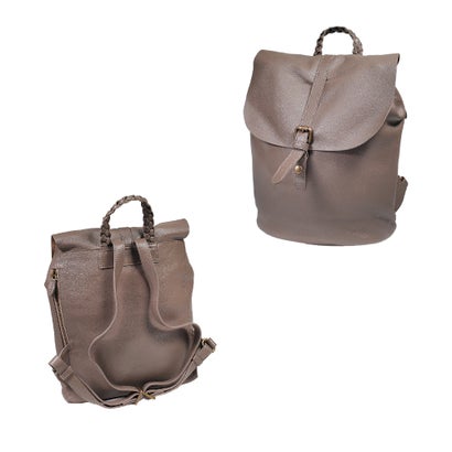 【本革】サベット Sabet ベジタブルタンニンレザーフラップリュック （グレー）