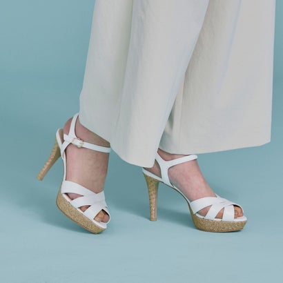 セヴン トゥエルヴ サーティ SEVEN TWELVE THIRTY プラットフォームネックベルトサンダル （ホワイト）