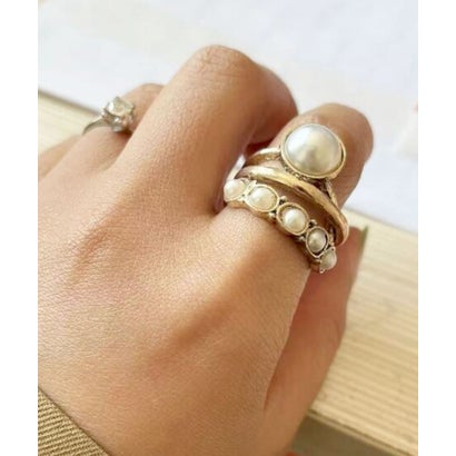 フロージュ florge 【メンズ・レディース兼用】アンティーク調パールorビジューデザインオープンリング （ゴールド/パール）