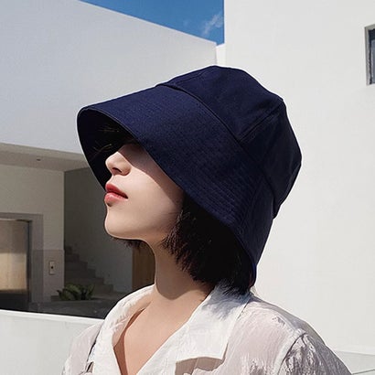 デューリリー Dewlily つば広バケットハット レディース 10代 20代 30代 韓国ファッション カジュアル 帽子 無地 シンプル 可愛い 上品 おしゃれ 黒 白 日よけ （ネイビー）