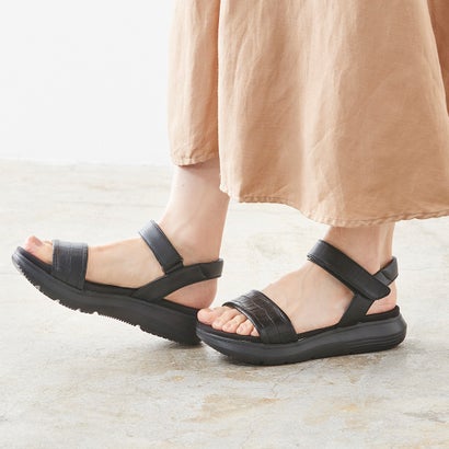 アキュアーズ AcureZ オトナのスポサン ベルトデザイン「軽×ラクサンダル」 （ブラック）