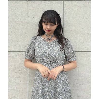 フィント F i.n.t チョーカーリボン付き小花柄ミニワンピース【洗える】 （GREEN）