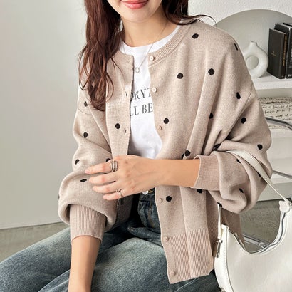 ジーラ GeeRA ドット柄カーディガン （ベージュ）のサムネイル