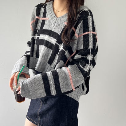 ジーラ GeeRA 【nelliy】チェック柄ニットプルオーバー （グレー）