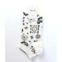 コムサメン COMME CA MEN コムサメン バンダナ柄 ショート丈ソックス (オフホワイト)