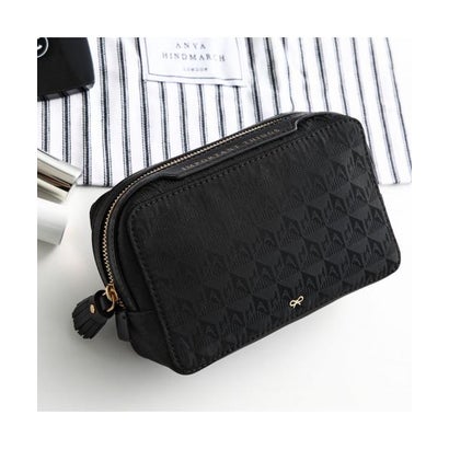 アニヤハインドマーチ Anya Hindmarch ANYA HINDMARCH ポーチ Important Things 180498 （Black/ブラッ..
