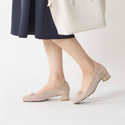 リズ ラフィーネ Riz raffinee スクエアトゥリボンパンプス （ベージュ）(4)