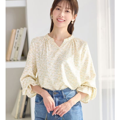 アロッタ Alotta キャンディースリーブ小花柄チュニックブラウス (アイボリー花柄) アロッタ Alotta キャンディースリーブ小花柄チュニックブラウス (アイボリー花柄)