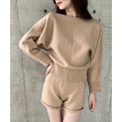 ミージェーン me Jane オフショルニット×ニットショートパンツ 2点セットアップ (ベージュ) ミージェーン me Jane オフショルニット×ニットショートパンツ 2点セットアップ (ベージュ)