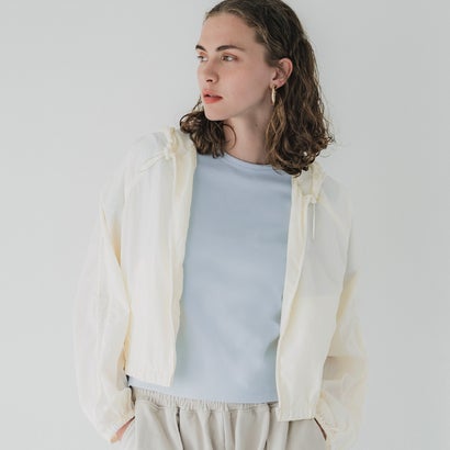 コカ coca ナイロンクロップドアウター (White) コカ coca ナイロンクロップドアウター (White)