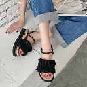 シューズインクローゼット Shoes in Closet -シュークロ- 軽量厚底 2WAY ボリューム ラッフル / フリル サンダル 6908 (ブラック/スエード)