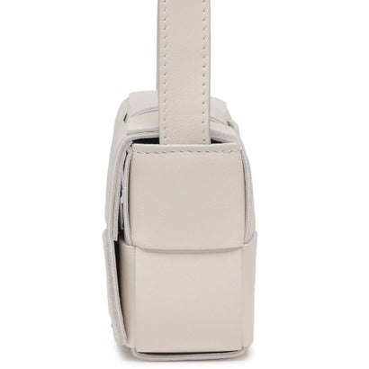 ボッテガヴェネタ BOTTEGA VENETA ショルダーバッグ ミニ カセット クロスボディ ホワイト レディース BOTTEGA VENETA 666688 VMAY1 9009 （WHITE GOLD） 3